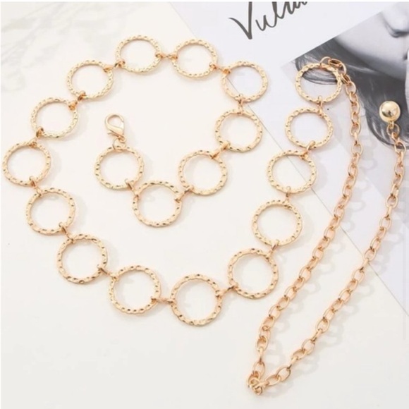 90's Y2K Gold O ring Chain Link Belt - Picture 2 of 3